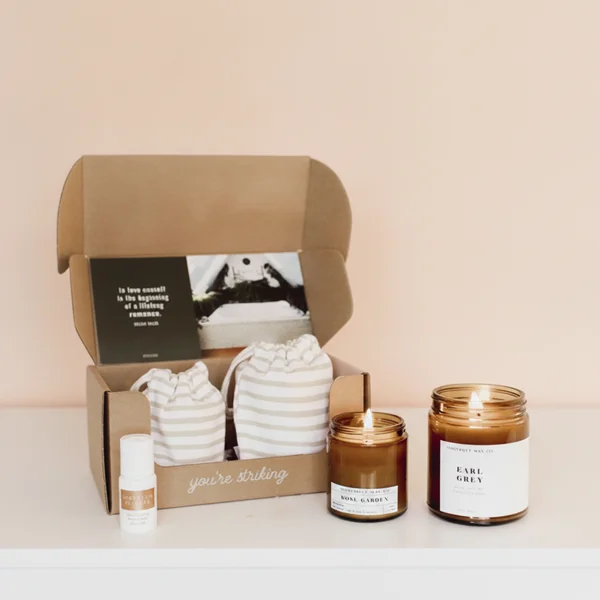 Custom Candle Subscription Boxes